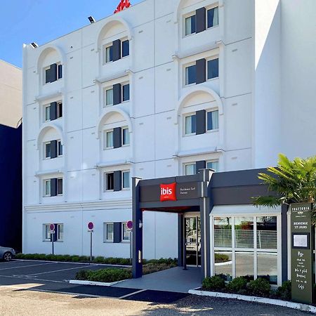 Hotel Ibis Bordeaux Pessac Route Des Vins Exterior foto